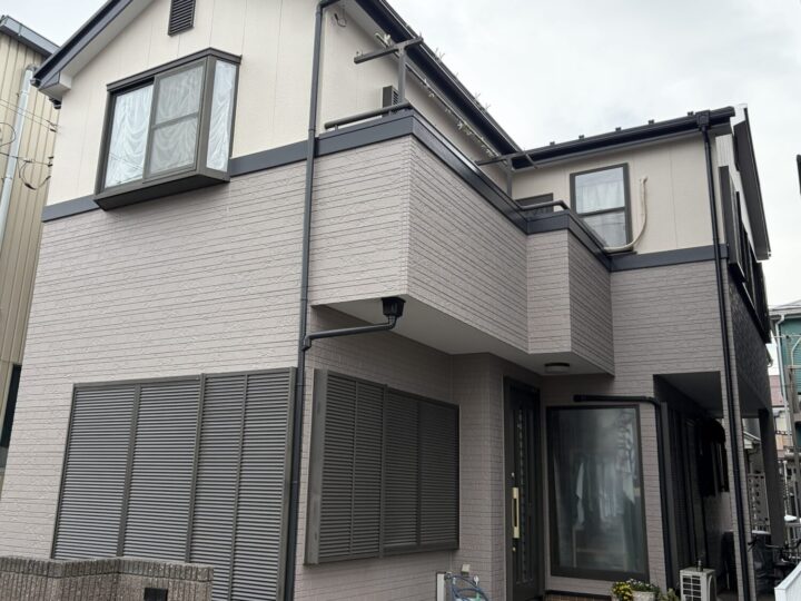 大切なお住まいをこれからも長く守り、安心して暮らせる住まいに仕上がりました！！　  　外壁塗装・屋根塗装・屋根棟板金交換工事　 川口市戸塚東　　 Y様　｜埼玉県川口市、蕨市の外壁塗装・屋根塗装専門店カワグチペイント　口コミ評判No,1！